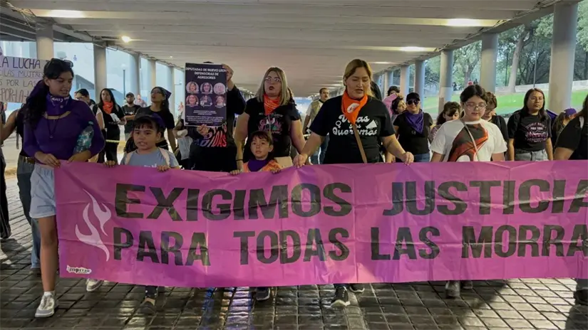 Marcha por el 25N en Nuevo León. Foto: POSTA.