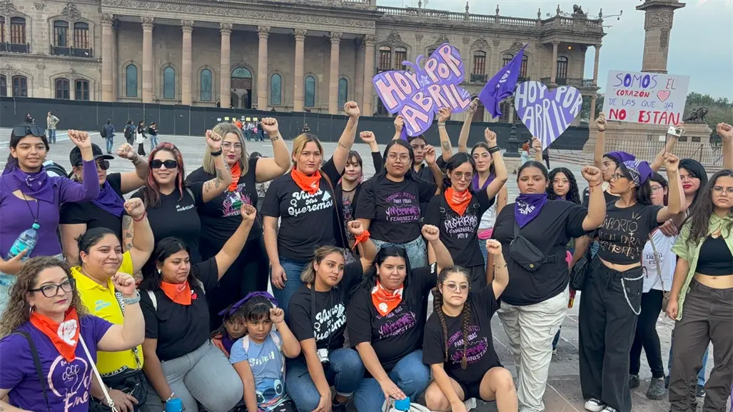Marcha 25N en Nuevo León: así se vivió la manifestación contra la violencia hacia las mujeres