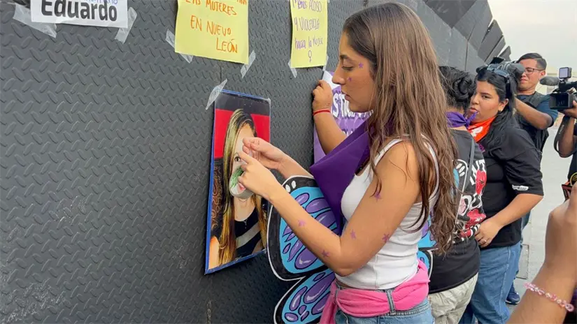 Marcha por el 25N en Nuevo León. Foto: POSTA.