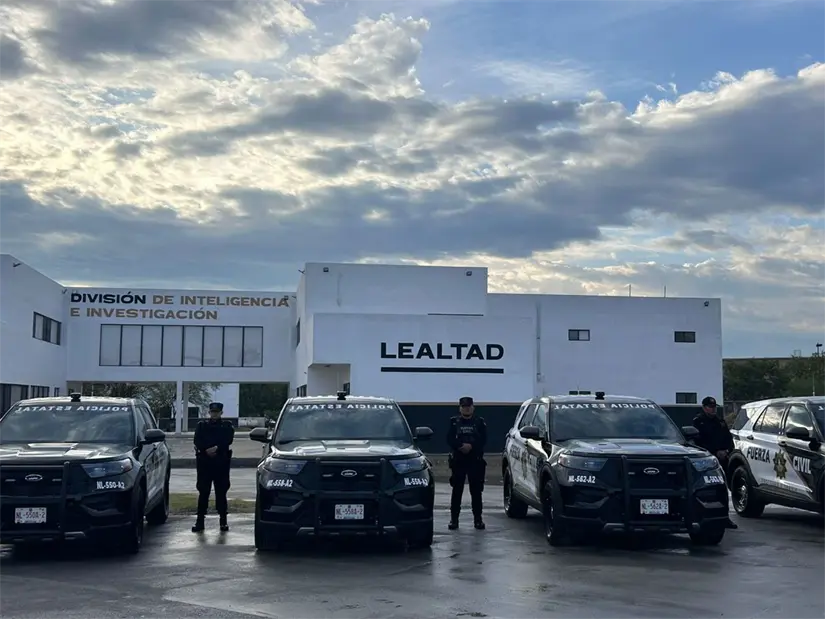 imagen recuadro El gobernador Samuel García da un paso importante al reforzar las carreteras con 200 nuevos elementos y unidades con miras al mundial. Foto: Rosy Sandoval