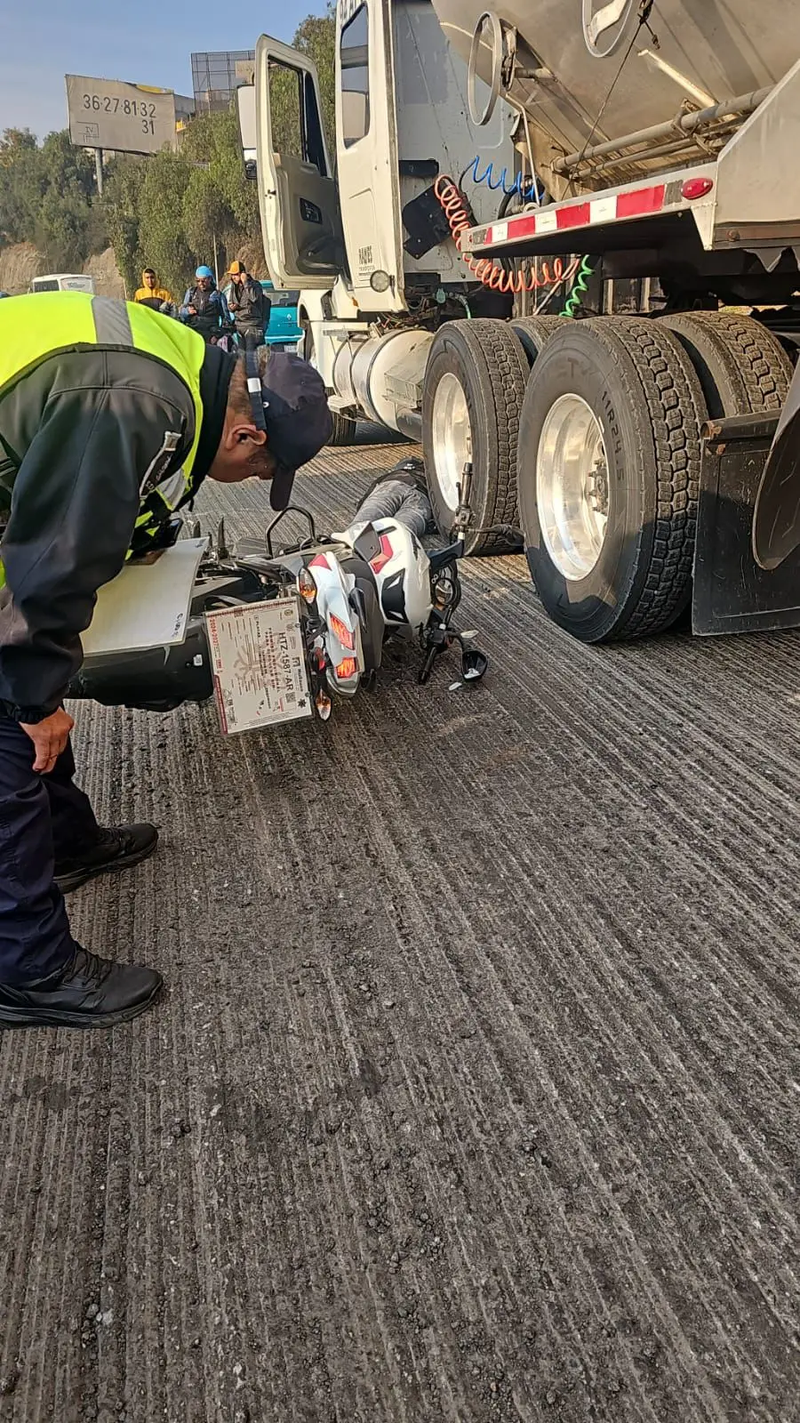 imagen recuadro Elementos de seguridad acudieron al lugar del incidente. Foto: Ramón Ramírez