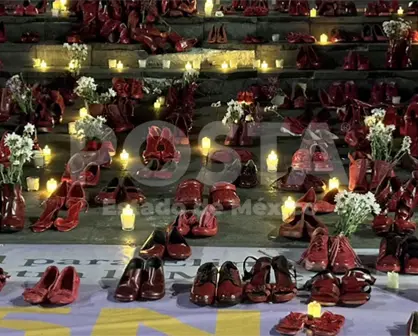 VIDEO | Más de 100 zapatos rojos en Nezahualcóyotl exigen alto a la violencia de género