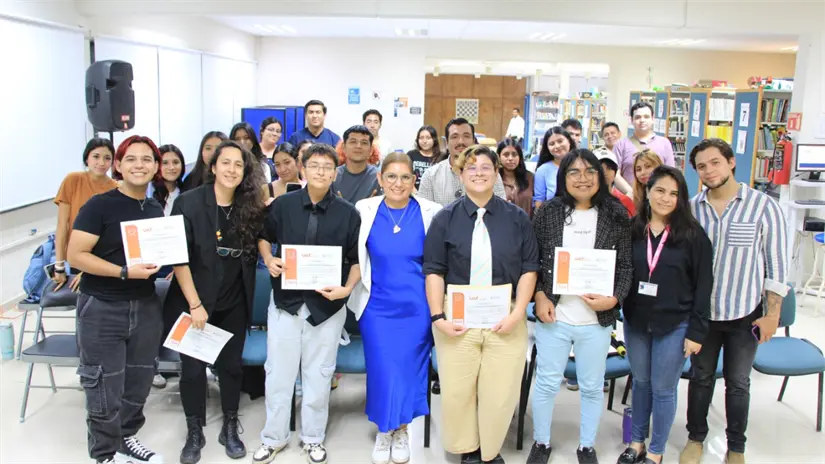 Colectivo estudiantil de la UATSCDH lucharon por sus derechos y realizaron la apertura del baño neutro dentro de la institución educativa | Foto: UATSCDH de la UAT