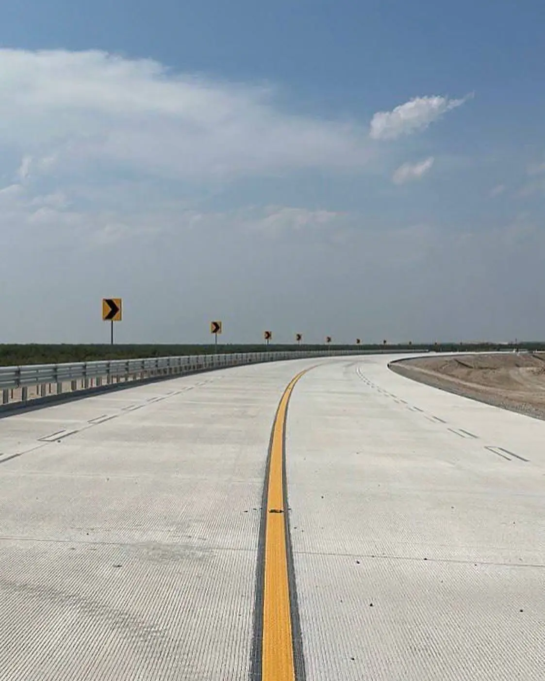 imagen recuadro La carretera La Gloria-Colombia es grauita, no cuenta con casetas de peaje. Foto: Facebook El Gobierno de Nuevo León