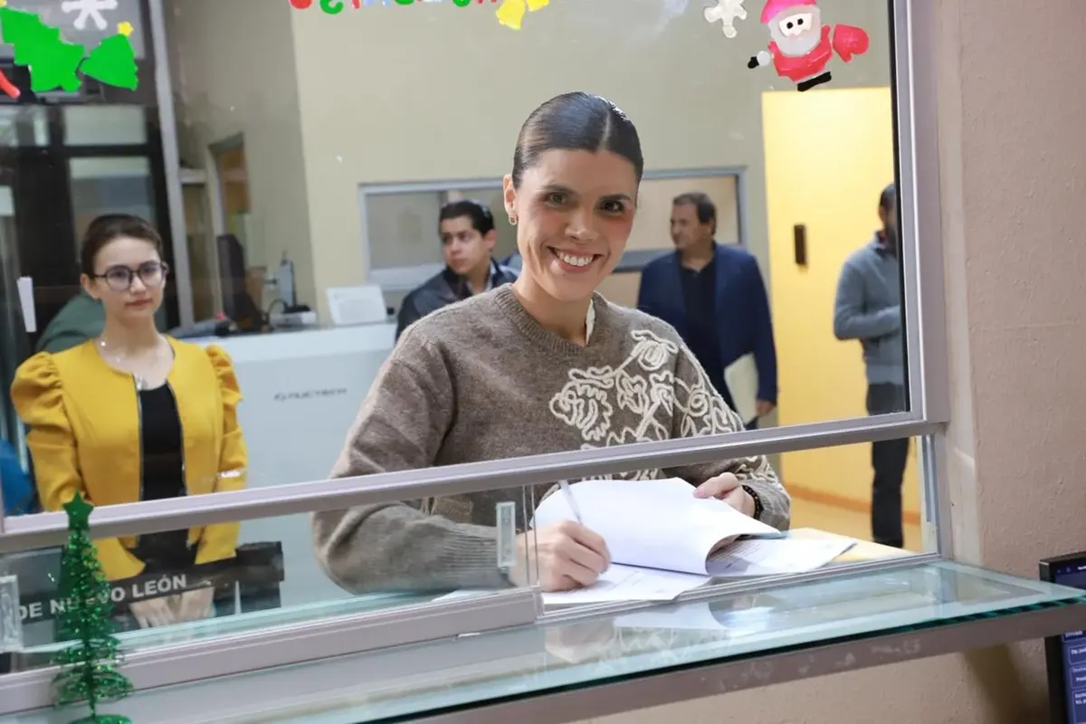 La diputada local de Partido Acción Nacional (PAN) Claudia Caballero, busca regular los gastos médicos mayores. Foto: Congreso de Nuevo León