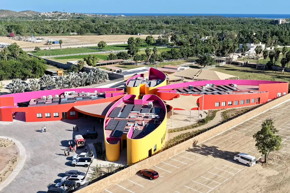El Centro de Rehabilitación e Inclusión Infantil Teletón (CRIT) en Los Cabos, ya abrió sus puertas. Foto: Facebook de Víctor Manuel Castro Cosío.