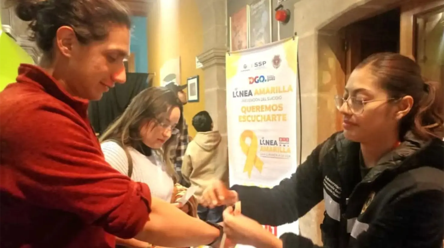 El programa Línea Amarilla es una llamada a la vida y un programa para prevenir el suicidio. | Foto: Facebook/ Secretaría de Seguridad Pública del Estado de Durango.