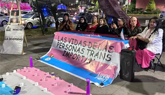 FOTOS | Colectivos LGBTI+ colocan memorial en Edomex y piden frenar violencia contra personas trans
