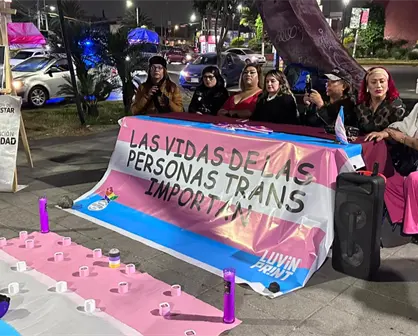 FOTOS | Colectivos LGBTI+ colocan memorial en Edomex y piden frenar violencia contra personas trans