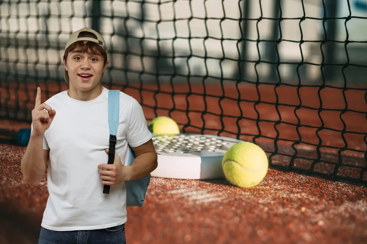 El DIF Estatal dispondrá de una cancha de pádel para niñas, niños y adolescentes, y con la posibilidad de que cualquier persona interesada entre y aprenda a jugar. Fotos Ilustrativas: Canva.