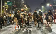 Llegan jinetes a la Basílica de Guadalupe de CDMX en su tradicional peregrinación