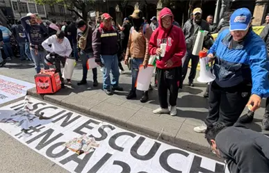 Repartidores exigen a la SCJN frenar impuesto del 2 % a plataformas digitales