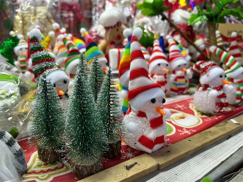 Guadalupe celebra la llegada de la Navidad con la Feria del Pino 2025, un evento que promete llenarte de espíritu festivo. Foto: Jorge López