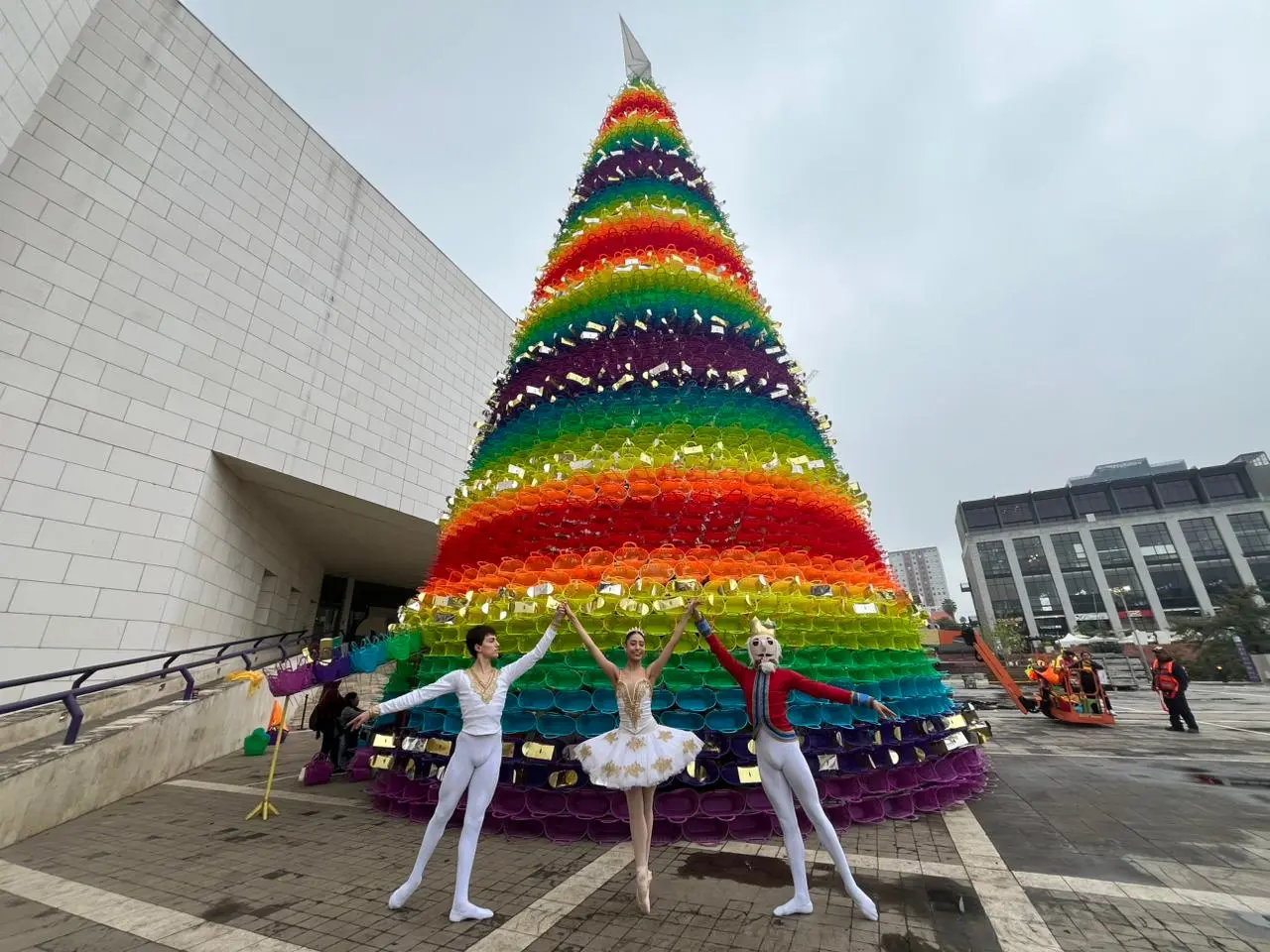 El Museo de Historia Mexicana invita al encendido del pino monumental el próximo domingo 30 de noviembre a las 5:30 pm. Foto: Vianca Treviño