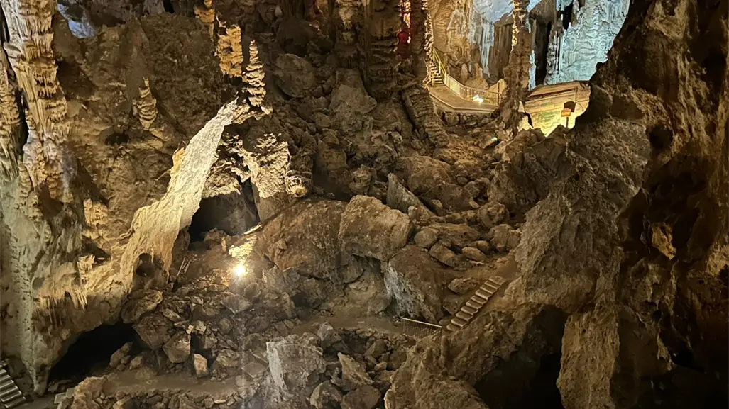 Grutas de García en invierno: consejos para ir con niños este diciembre