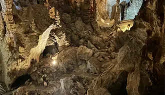 Grutas de García en invierno: consejos para ir con niños este diciembre