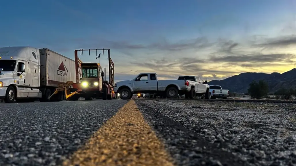 San Felipe queda incomunicado por bloqueo de agricultores; cierran caminos de terracería