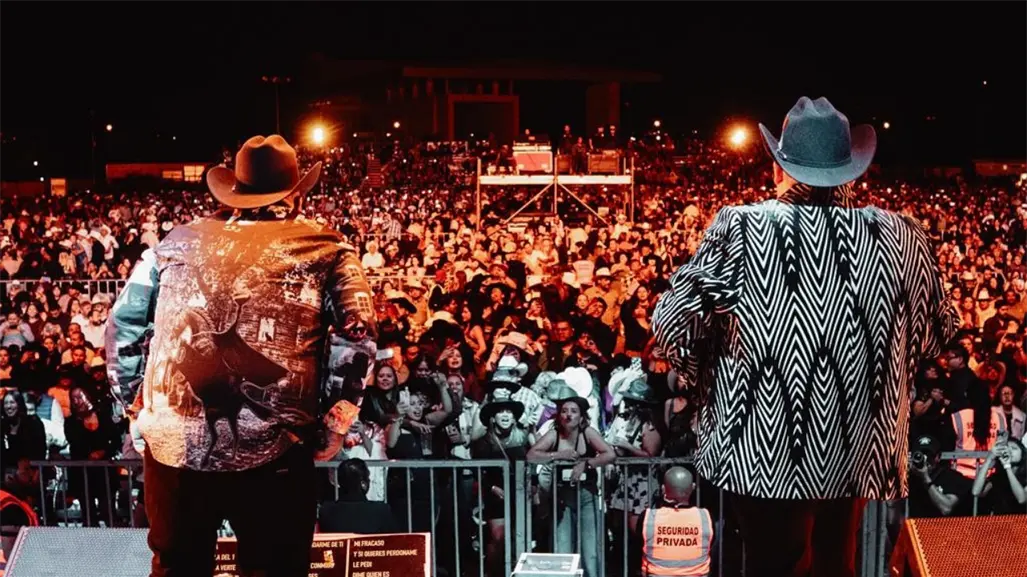 Chuy Lizárraga y El Coyote confirman presentación en el Carnaval La Paz 2026 durante transmisión en vivo