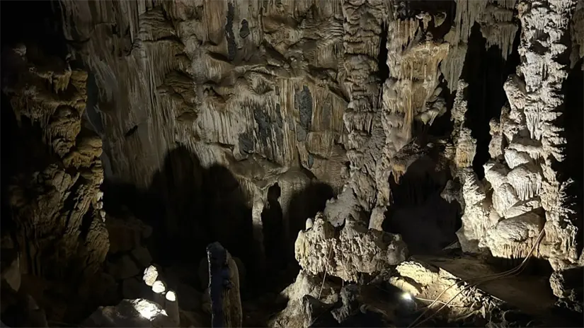 imagen recuadro Grutas de García/Foto: Archivo