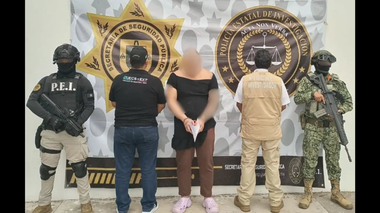 El sujeto detenido es requerido por un Juez de Cancún Foto: SSP