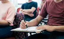 Edomex lanza nuevas becas y explica qué alumnos podrán obtener 2 mil pesos mensuales en 2026 Edomex lanza nuevas becas y explica qué alumnos podrán obtener 2 mil pesos mensuales en 2026