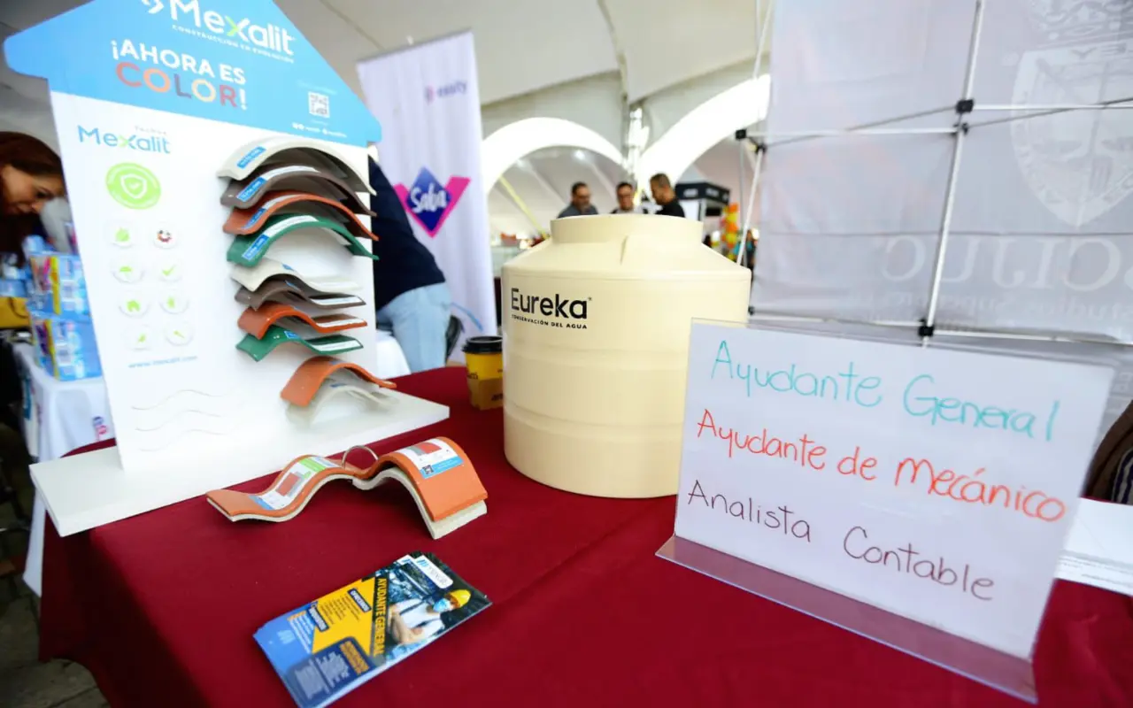 Unas 308 mil personas en el Edomex carecen de empleo, lo que sitúa a la entidad con una tasa de desocupación del 3.7%. Foto: Especial