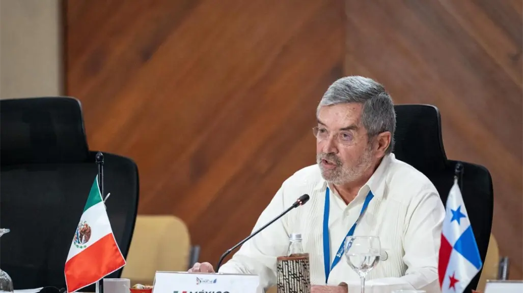 Juan Ramón de la Fuente solicita licencia para ausentarse de su cargo por este motivo