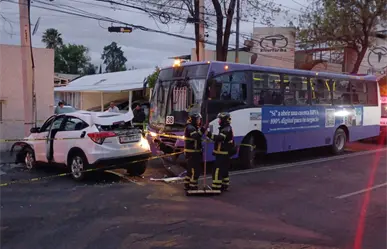 Accidente vehicular provoca apagón y deja cuatro lesionados en Coyoacán, CDMX