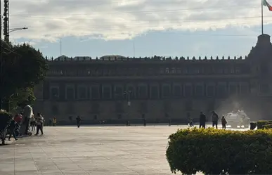 Retiran vallas de resguardo en el Zócalo de CDMX tras concluir temporada de manifestaciones