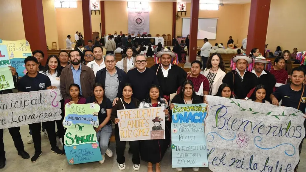 Pase preferente a la universidad para bachilleres indígenas en Chiapas