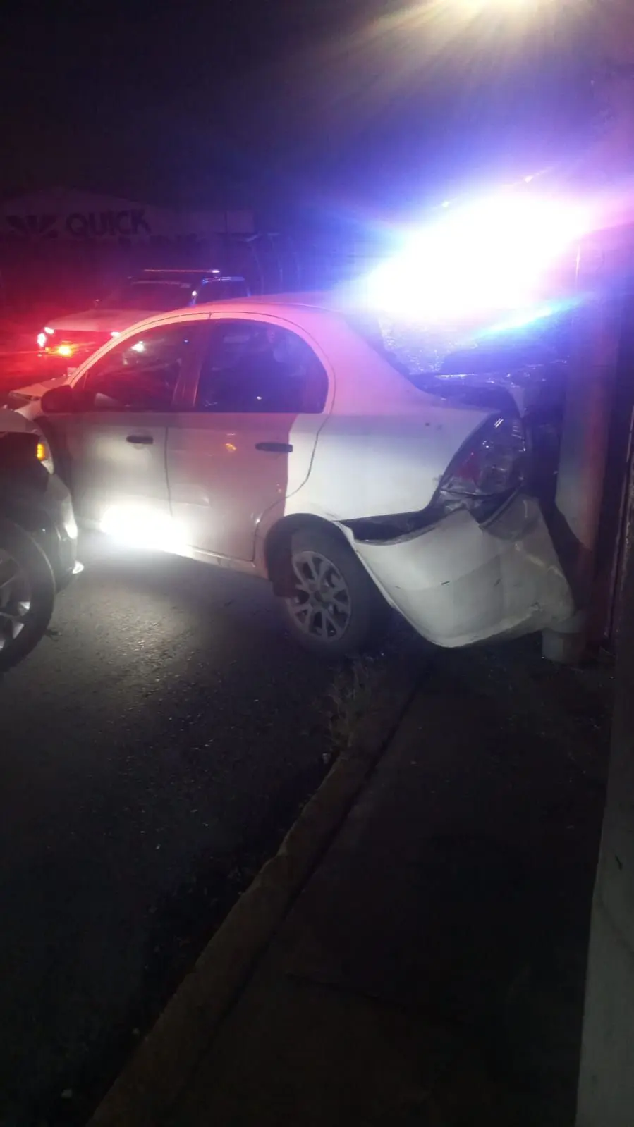 Vehículo Aveo chocado Foto: Policía de San Pedro