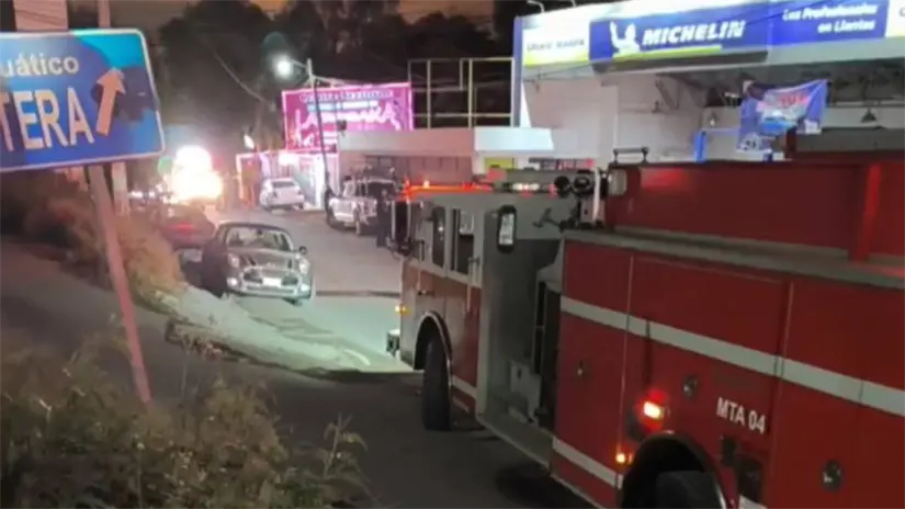 En la madrugada del 29 de noviembre en el bar La Resaca, situado en la colonia El Llano del municipio de Tula, Hidalgo, FOTO: Facebook (Raul Bonilla) 