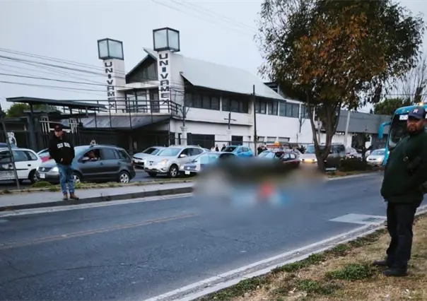 VIDEO | Muere peat&oacute;n arrollado en carril confinado al Mexib&uacute;s en Edomex