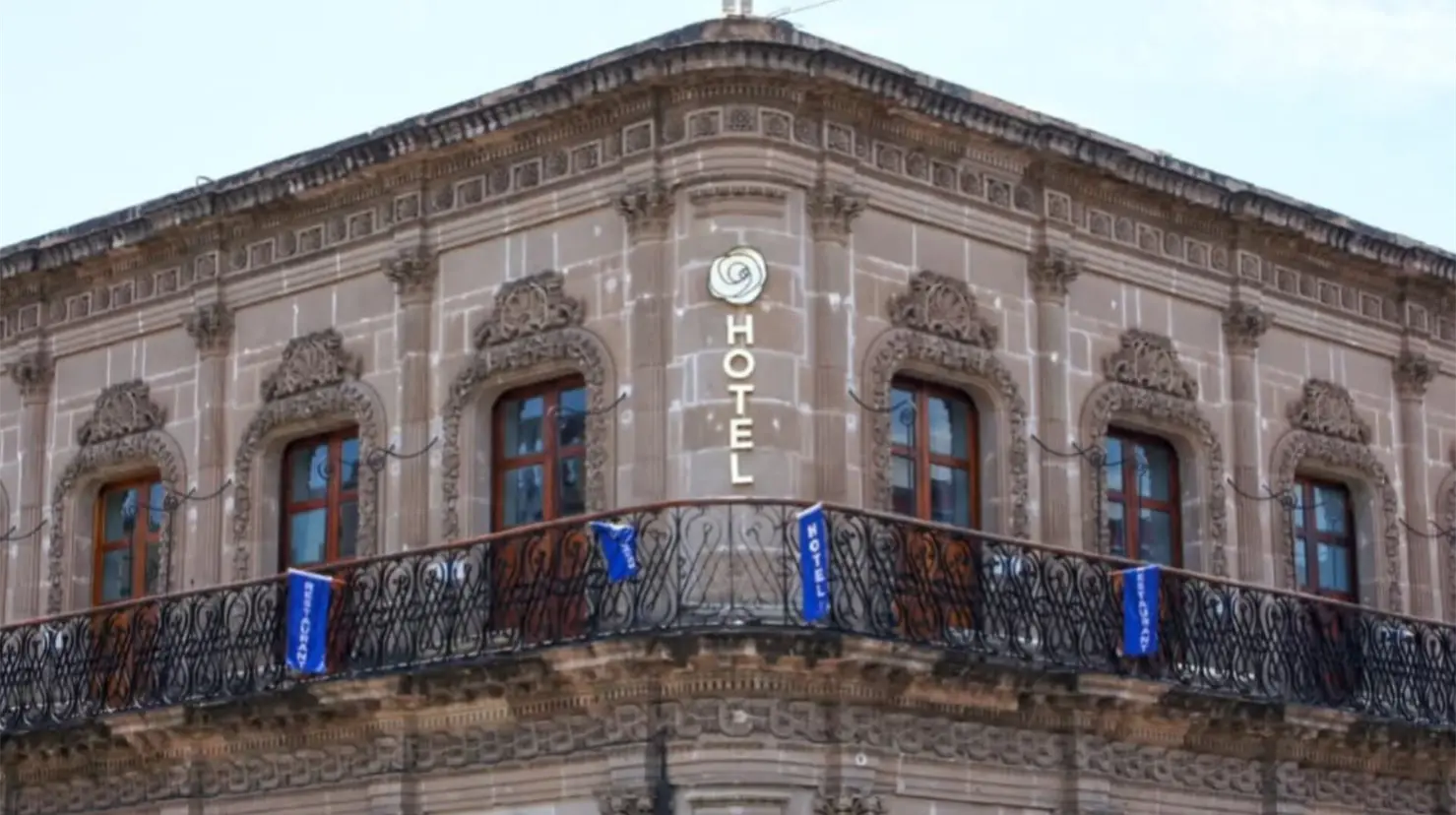 Conoce cuál es el hotel de Durango recomendado por Tripadvisor que era un antiguo palacio. | Foto: Facebook/ Palacio de Las Rosas.