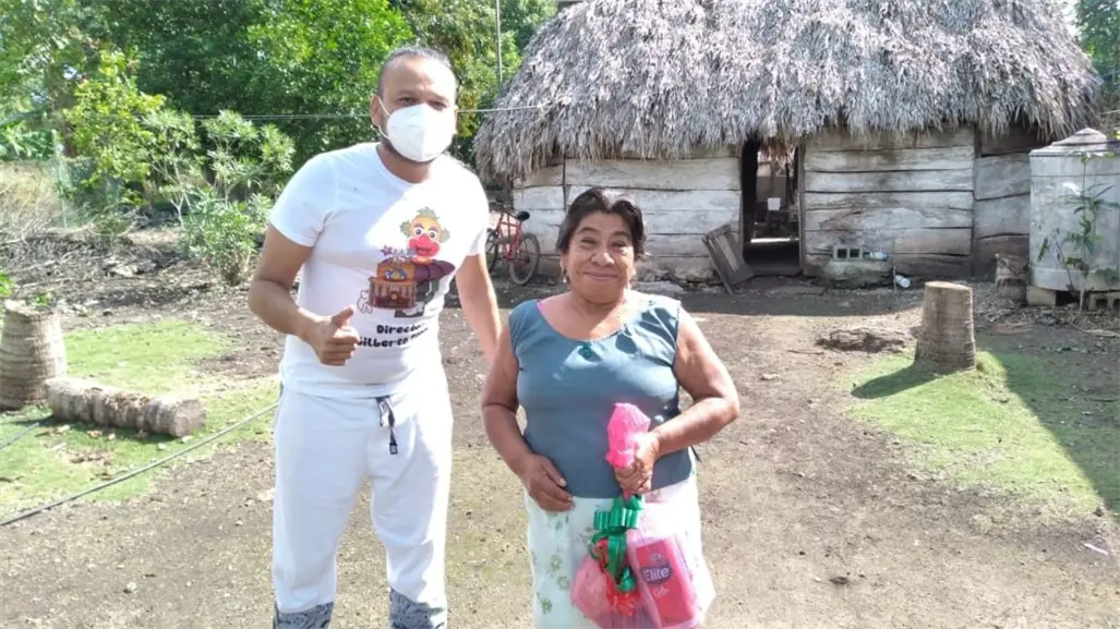 "El Costal de las Voluntades", una iniciativa que busca llevar alegría y títeres a comunidades vulnerables en Yucatán