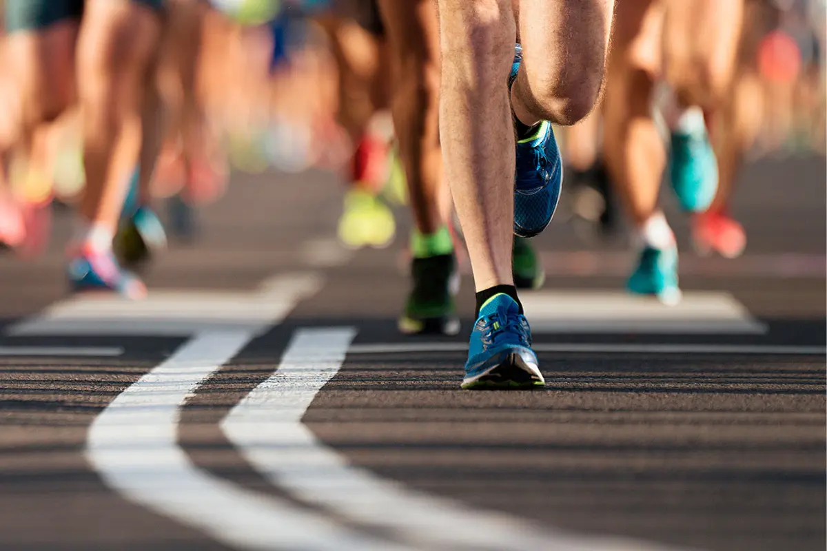 El gobierno de Beto Granados informó que este sábado se entregarán los kits oficiales para todas las distancias, desde 5K hasta los 42K. Foto: Freepik