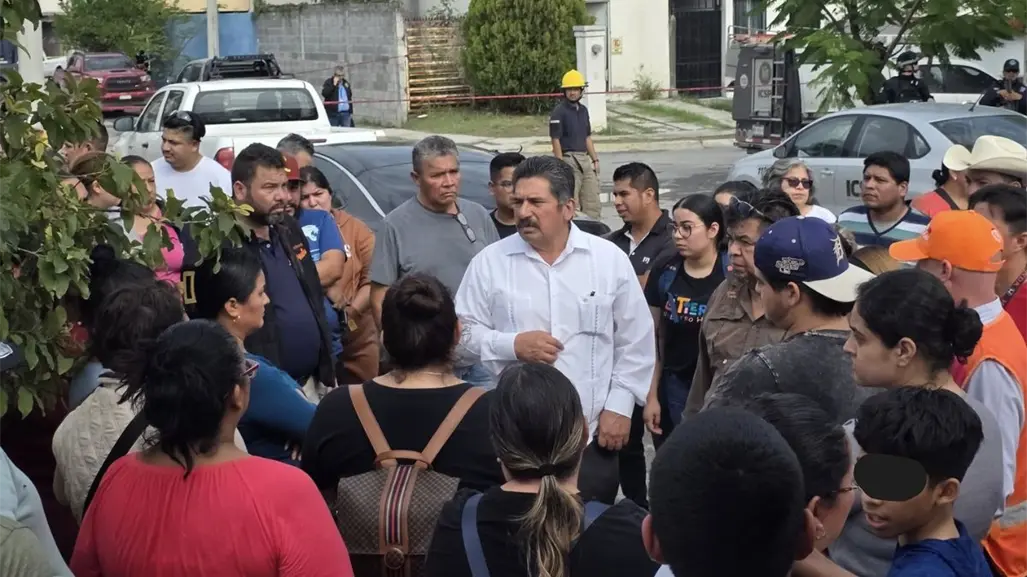 Infonavit abre registro para ayudar a vecinos afectados por explosión en Pesquería, confirma el alcalde