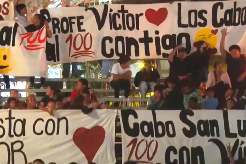 imagen recuadro Imagen: Facebook / Canal 8