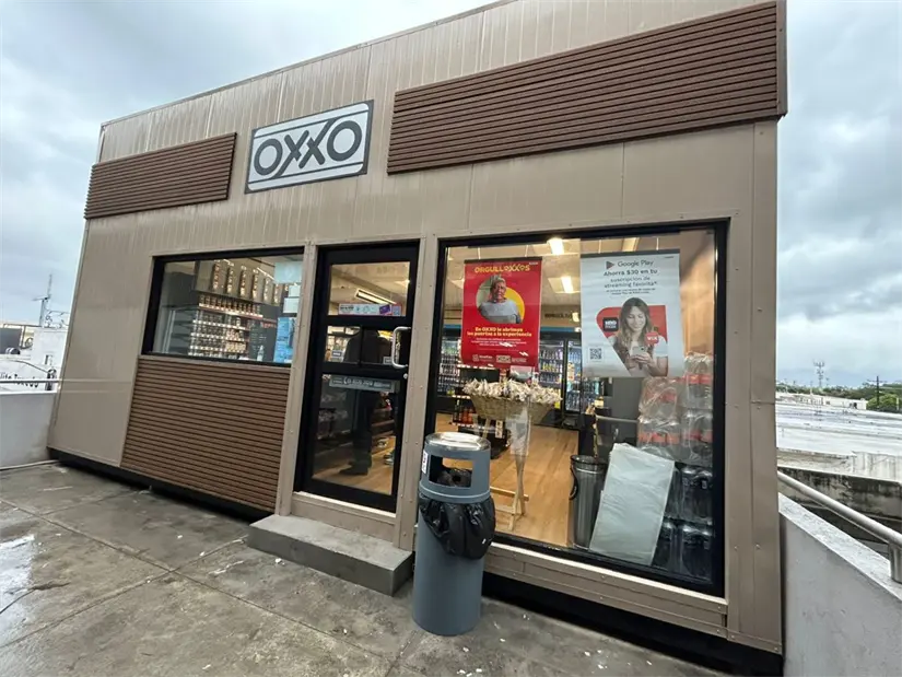 imagen recuadro Sorprende Oxxo en el Metro. Foto: POSTA.