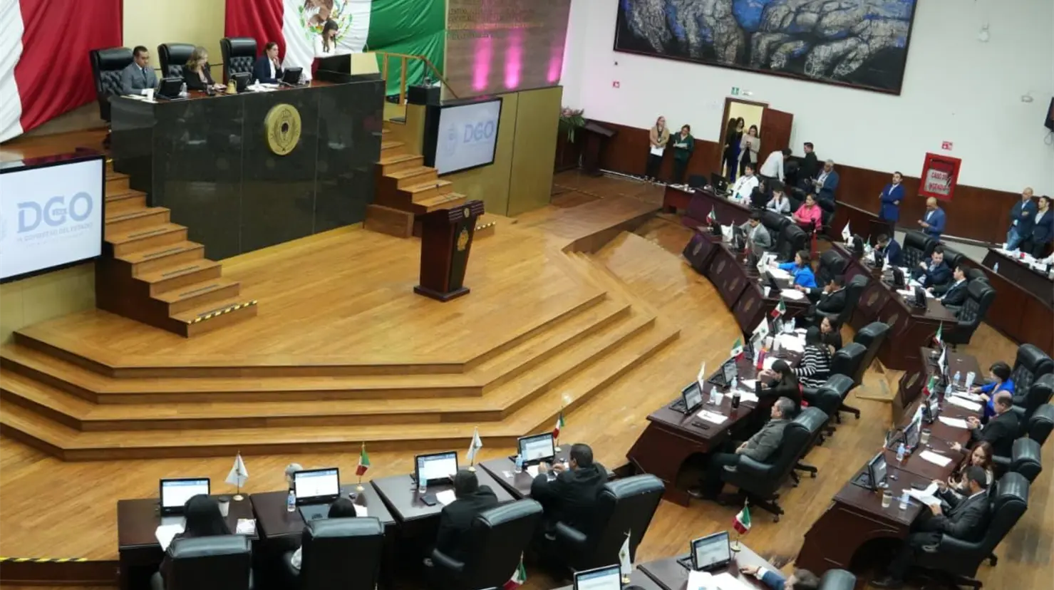 Congreso del Estado modificó a Constitución Local para beneficio de las mujeres duranguenses. Foto: Cortesía.