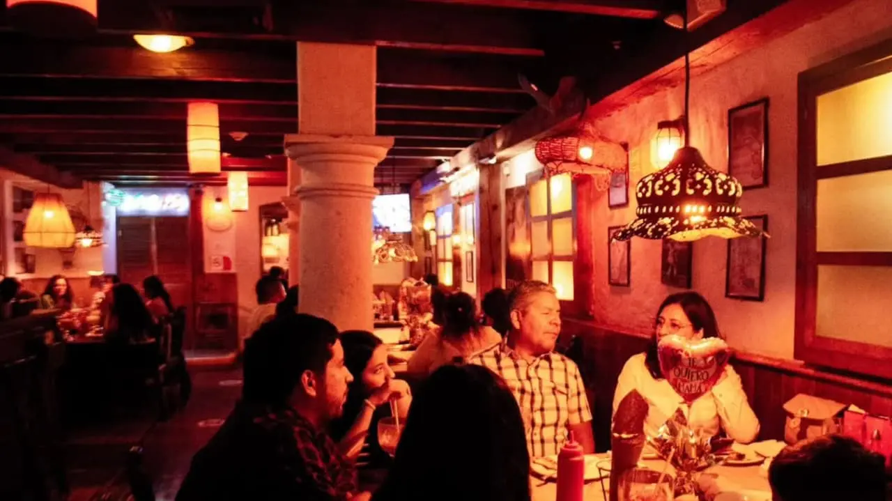 Conoce cuáles son los tres lugares más populares en Durango con comida nocturna según Tripadvisor.  | Foto: Facebook/ Corleone Pizza