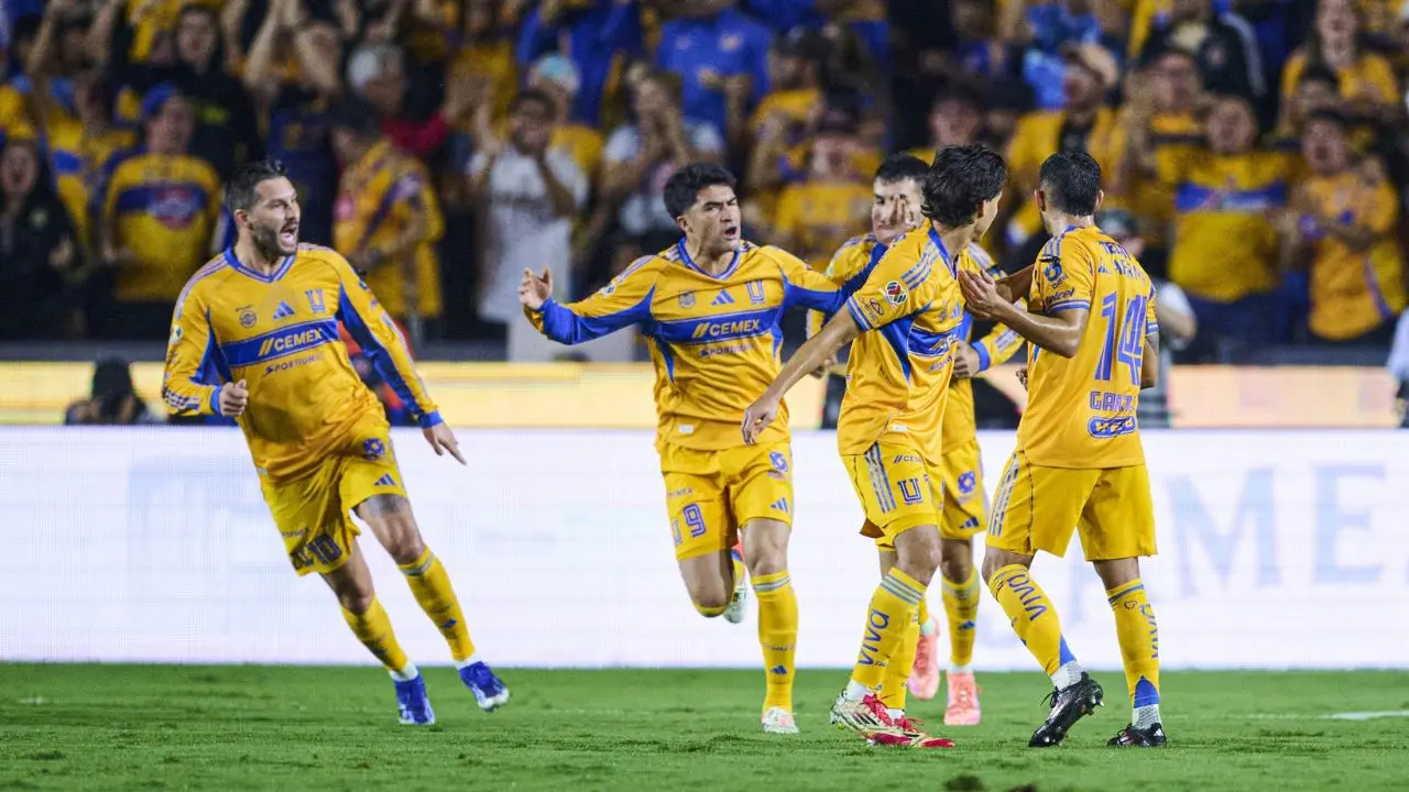 Jugadores de Tigres Foto: Club Tigres