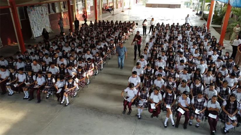 Si tu hija o hijo cumplen 6 años al 31 de diciembre a primaria deben de ingresar | Foto: SET