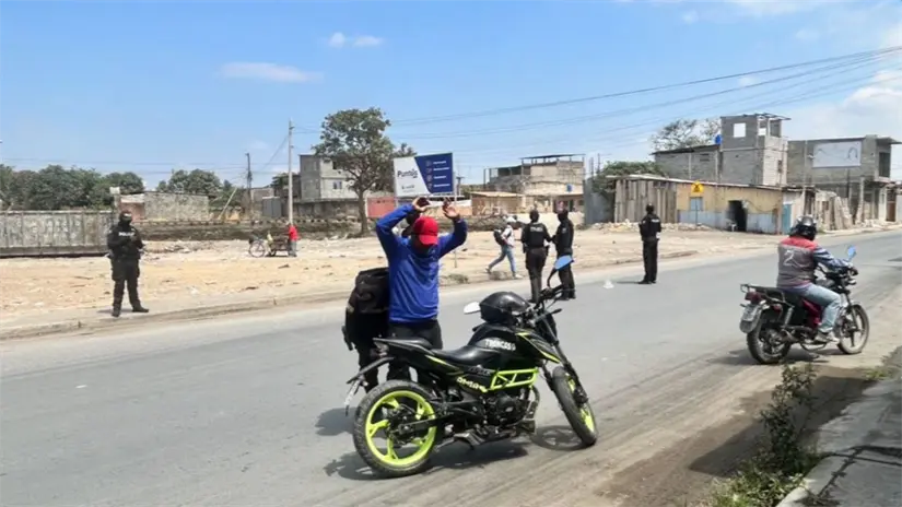 Operativos para motociclistas en distintos puntos de la entidad.