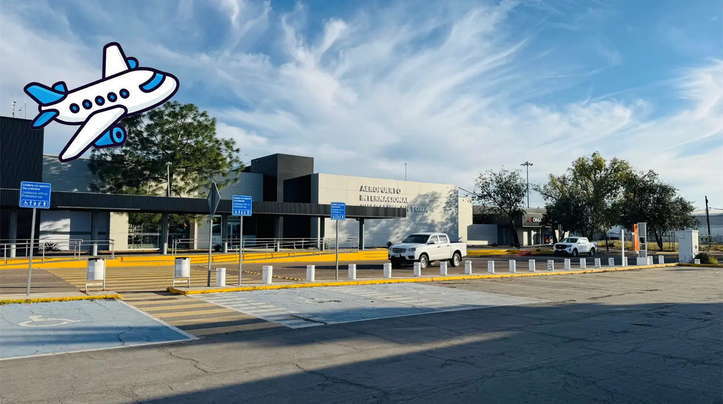 Buscan diputados del PRI regular costos de tarifas de avión. Foto: POSTA Durango.