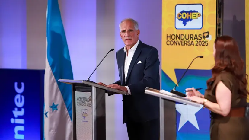 imagen recuadro Nasry Asfura asumiría la presidencia respaldado por un Partido Nacional desgastado entre 2010 y 2022, FOTO: Facebook (Nasry Tito Asfura)