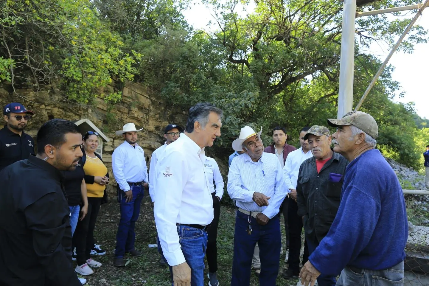 Américo Villarreal evalúa reabrir mina inactiva en San Nicolás. FOTO | Gobierno de Tamaulipas