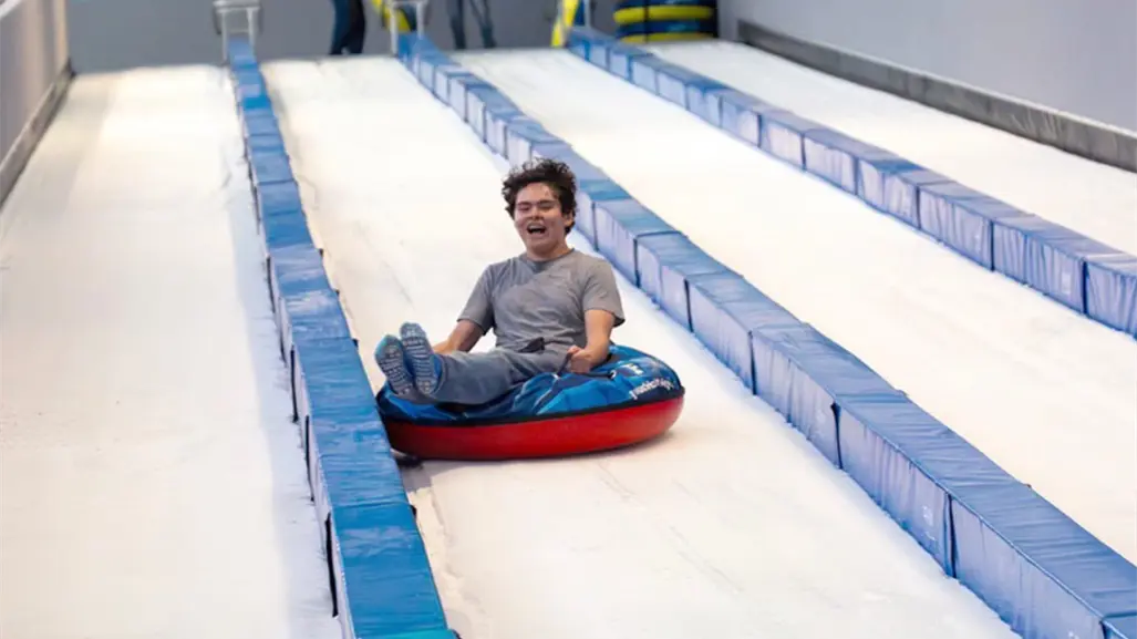 Parque de Nieve llega a Edomex con circuitos de obstáculos, tirolesa y más: guía de precios y ubicación