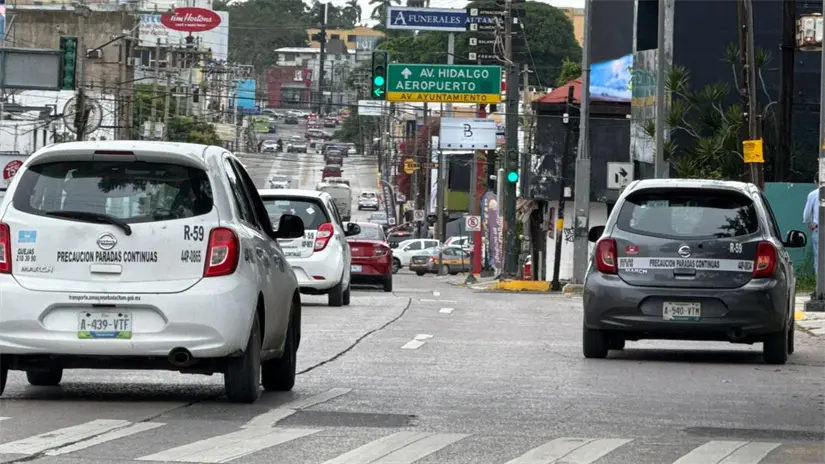 Aunque aún no es oficial, choferes ya subieron sus tarifas | Foto: Axel Hassel