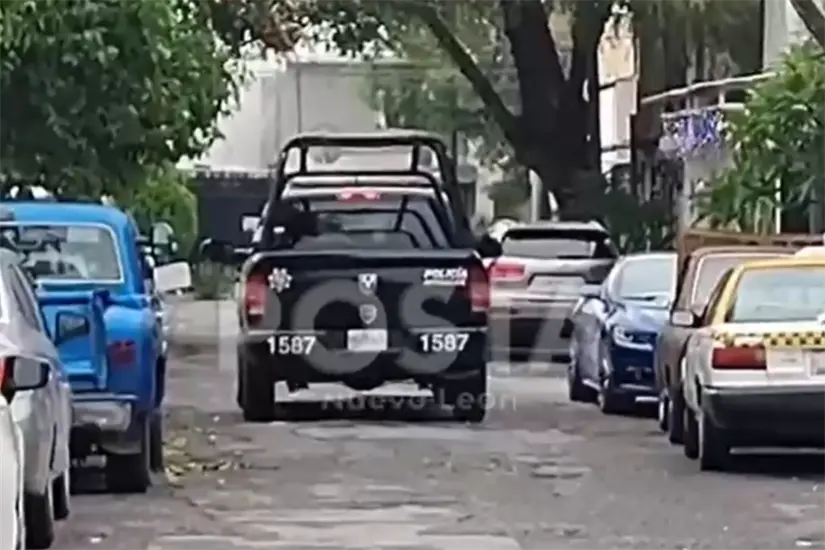 Bajo la amenaza de hombres encapuchados, una familia de Apodaca sufrió un violento asalto que dejó una profunda impresión. Foto: Raymundo Elizalde